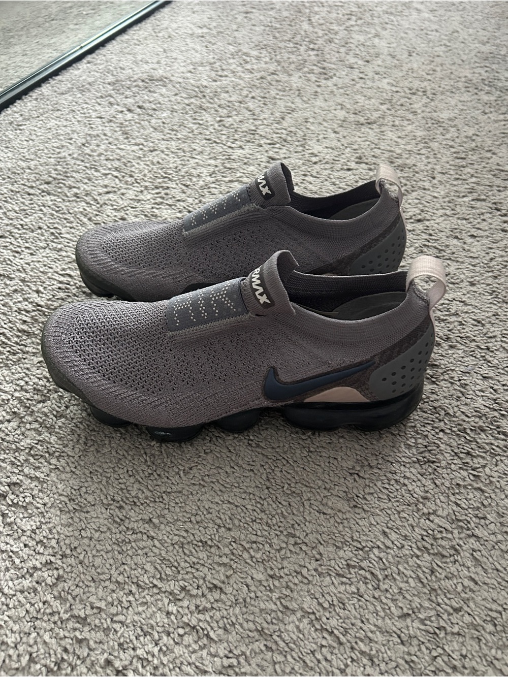Nike VaporMax Flyknit Slip-On Sneakers - Gray - Picture 2 of 8